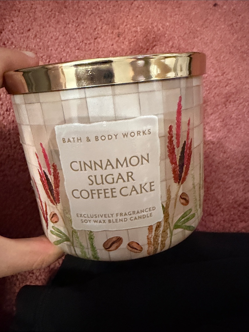 Bath & Body Works Cinnamon Sugar Coffee Cake Scented Candle - Pink
